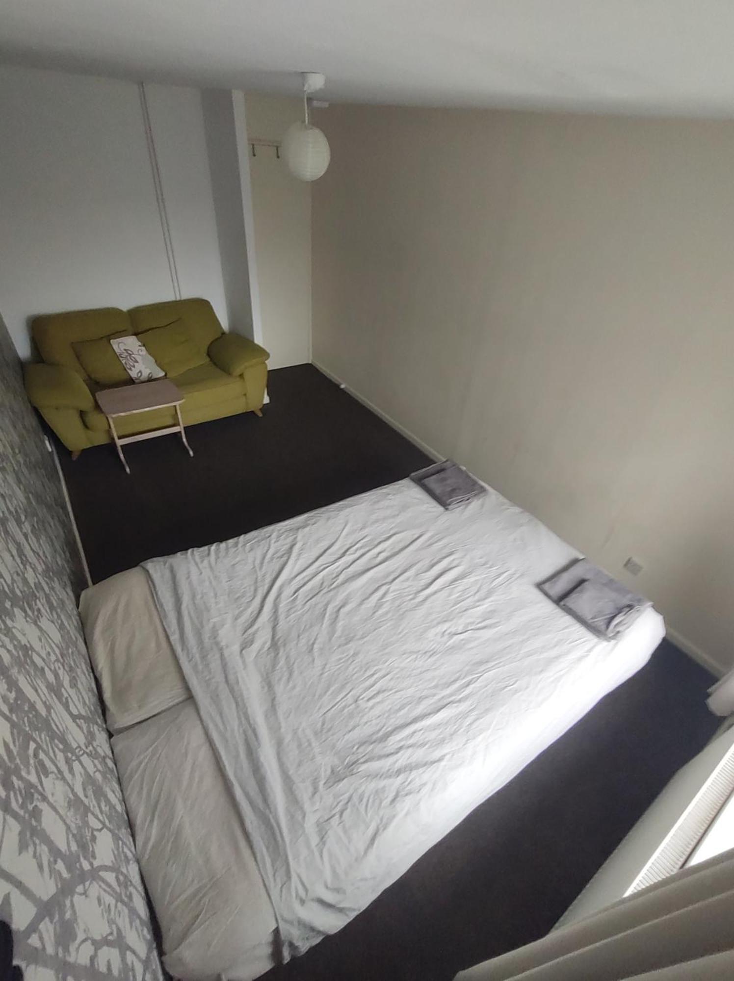 Homestay Near A Station And Park Birmingham Exterior foto